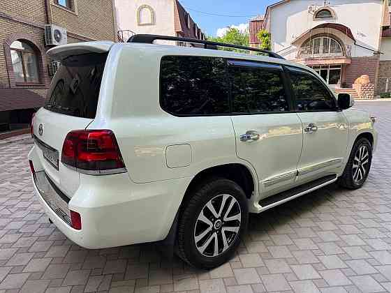 Toyota Land Cruiser 200 2012г.в. Донецк