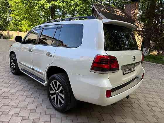 Toyota Land Cruiser 200 2012г.в. Донецк