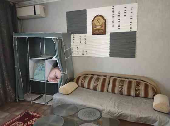 сдам посуточно и понедельно 1 к кв. макеевка зелёный Макеевка