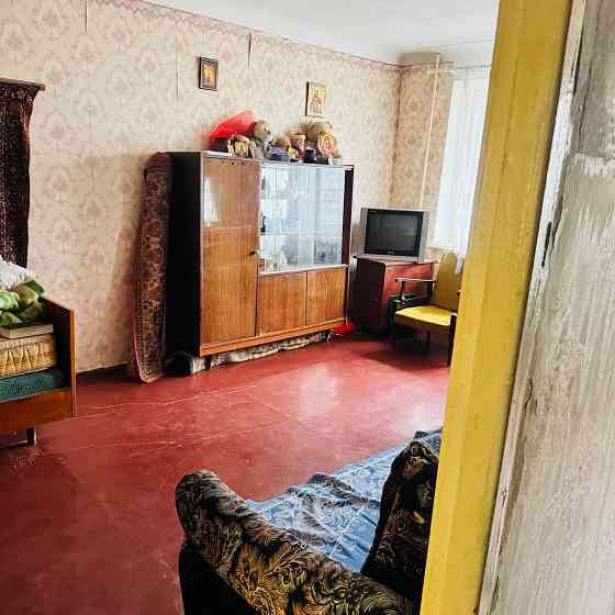 Подам квартиру Зугрэс