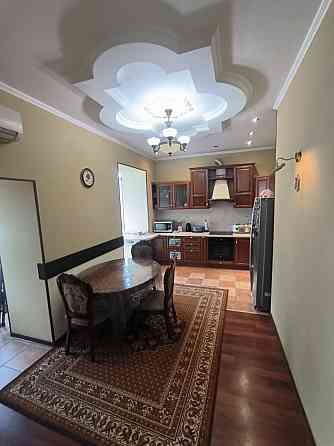 Трех комнатная на 25 лет ркка 125м2 Донецк