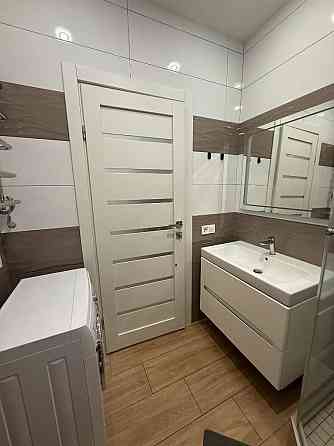 Сдается шикарная 1-комнатная квартира в Ворошиловском районе Донецка, по адресу: бул. Шевченко Донецк