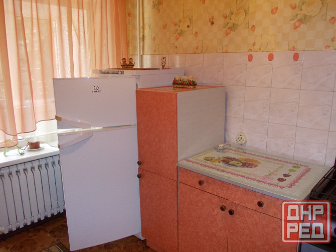 сдам 1-к.кв. ж\д Артема 17000 рублей Донецк - изображение 2