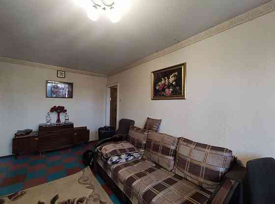 Продам 2к квартиру в Калининском район возле гостиницы Нива Донецк