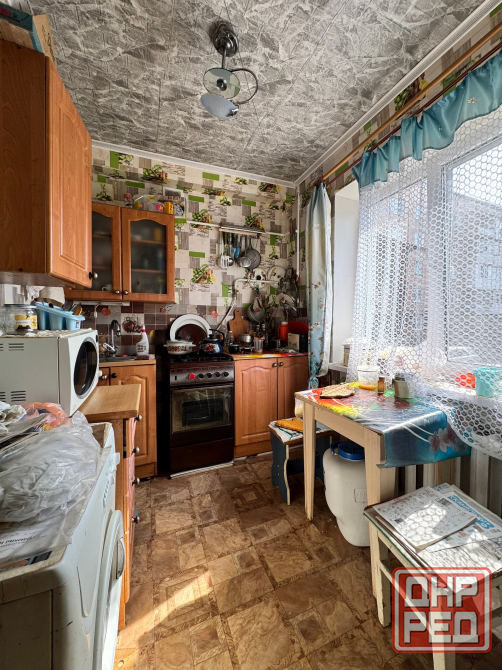 Продажа 1-комнатной квартиры 1/5, в г. Донецк, Ленинский р-н, Боссе, ул. Речная Донецк - изображение 3
