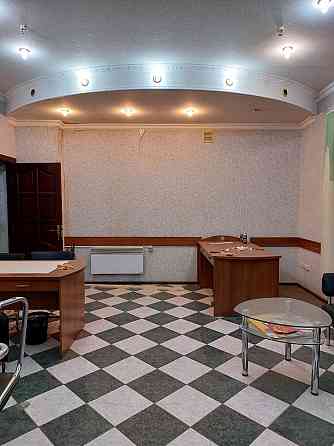 сдаётся в аренду офис, ориентир -Белый лебедь Донецк