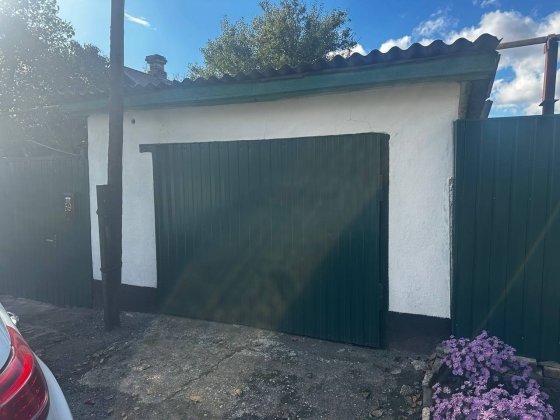 Цена снижена на 500 тысяч!!! Продажа частного газифицированного дома с приватизированным участком. Макеевка