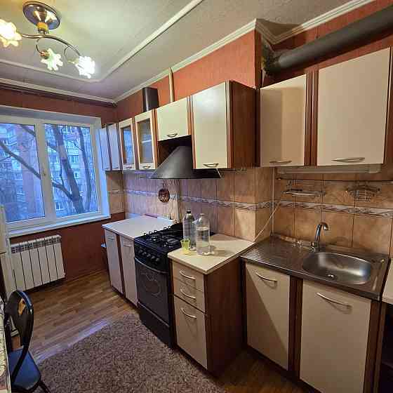 Аренда 2-х комнатной квартиры в Пролетарском районе, ул.Раздольная, ориентир Роза ветров. Донецк