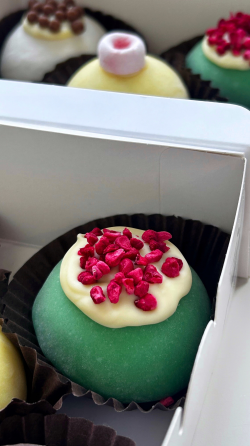 Моти в Донецке Донецк