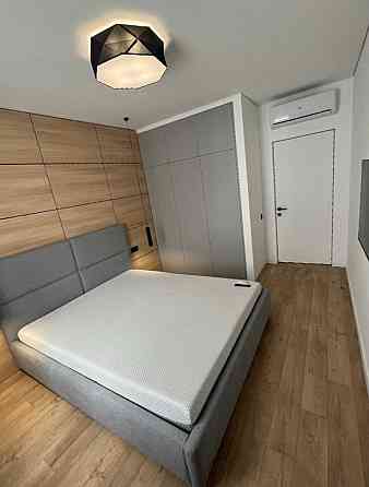 Сдаю 2 к.кВ, Калининский район, ул. Нижнеуденская 3, Рынок Контур Донецк