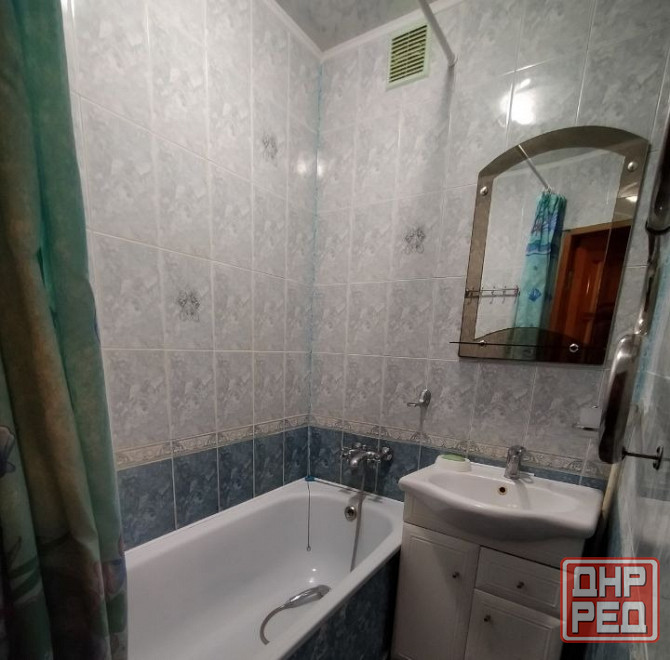 Срочная сдача двухкомнатной квартиры в Кировском районе, ул. Островского Донецк - изображение 9