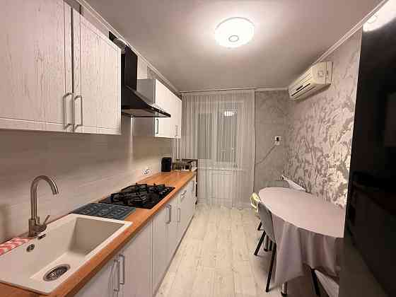 Сдаётся 2-х комнатная квартира в Буденновском районе, улица 230-й Стрелковой Дивизии, 6 Донецк