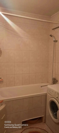 3к квартира центр Ясиноватой Ясиноватая