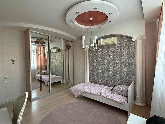 Продам 4-х комнатную квартиру 128м2 в новострое Донецк