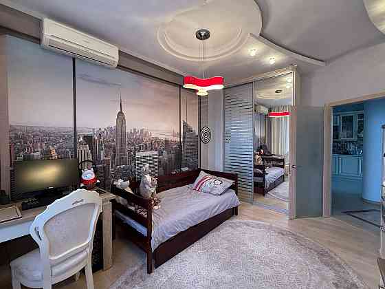 Продам 4-х комнатную квартиру 128м2 в новострое Донецк