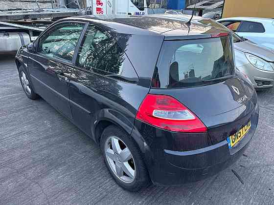 Renault-Megane 2 2002-2009 на разбор запчасти Донецк