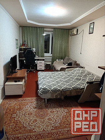 Продается 1 комнатная квартира Кировский район,Широкий Донецк - изображение 1