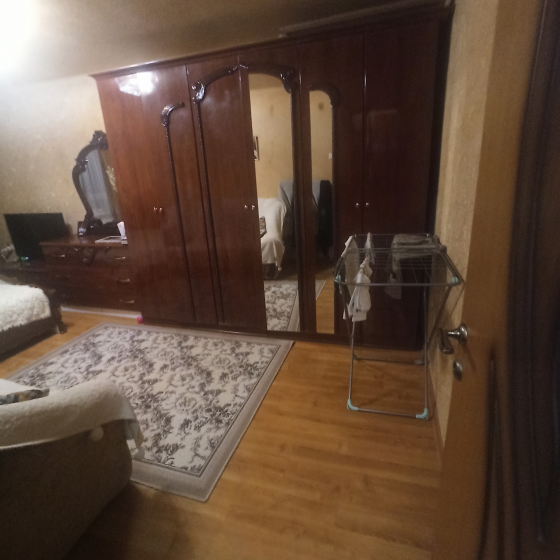 Продажа квартиры 2 комнатную 4/5 Город Харцызск, Спартаковский переулок Ориентир: центр Харцызска Харцызск