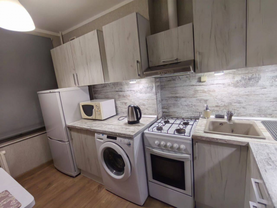 Сдам квартиру в калининском районе Донецк