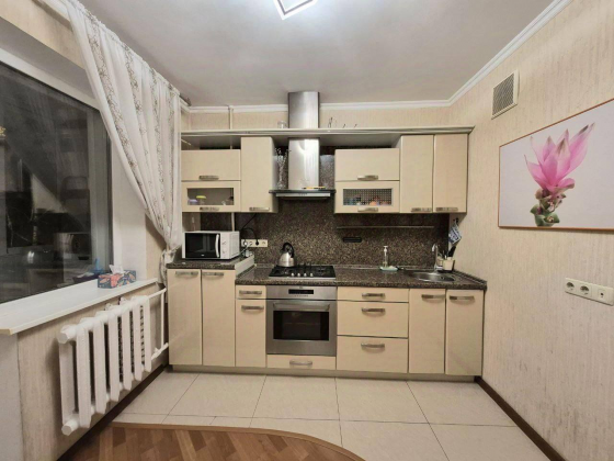 Сдается 2-комнатная квартира в ленинском районе Донецк