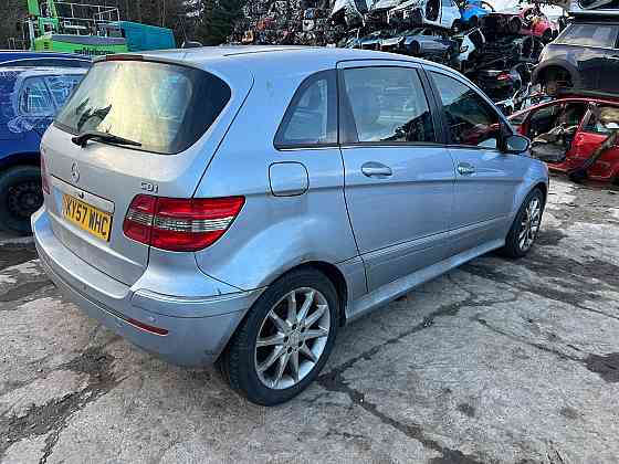 Mercedes-B W245 2005-2011 на разбор запчасти Донецк