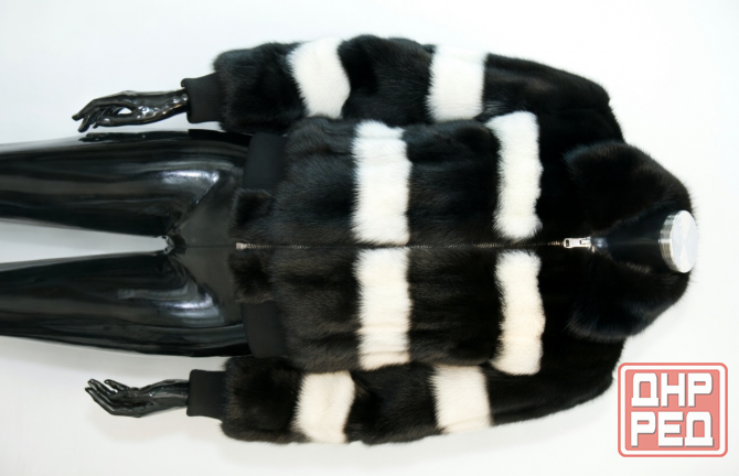 Худи Бомберы Парки Жилеты Шубы из меха. Ателье днр Донецк - изображение 8