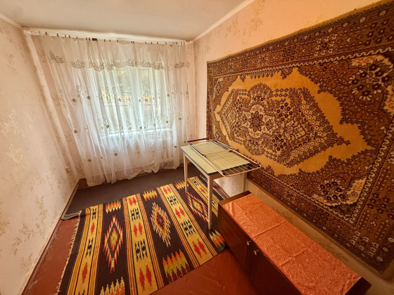 Продам 3-х комн. кв., 1/5 эт., 57 м.кв. - Макеевка, квартал Химик, 1000 мелочей Макеевка