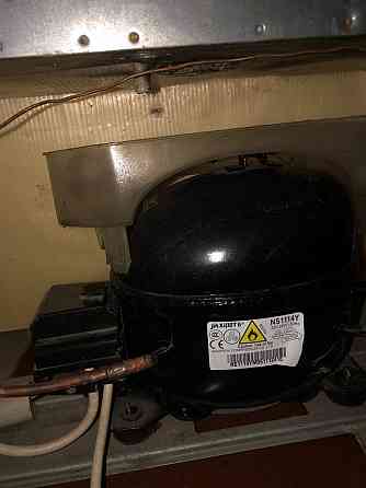 Продаю двухкамерный холодильник «Индезит» Донецк