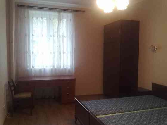 сдам 3х комн квартиру в куйбыш. р-не, ул. словацкая, хорошая, есть все. Донецк