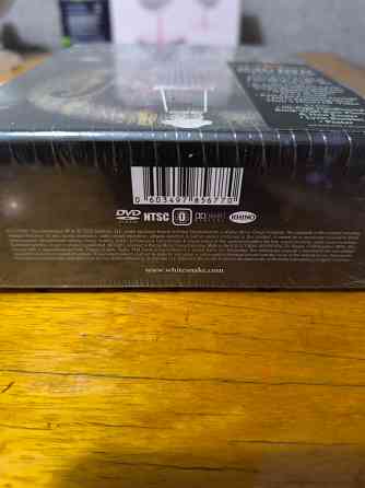 Whitesnake Unzipped 5 CD + DVD BOX новый Макеевка