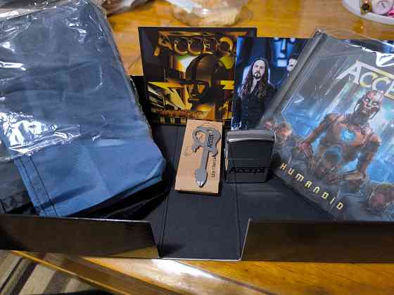 Accept Humanoid Deluxe Box Set Limited Edition Макеевка