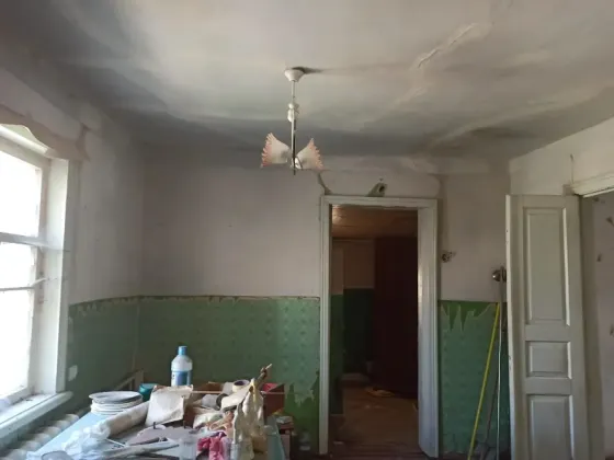 Продам дом под ремонт Амвросиевка
