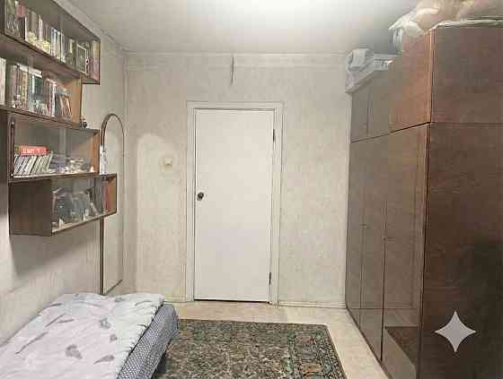 Продам 2-х комн 3/9 Ворошиловский р-н, площадь Ленина, ул. Набережная. Две раздельные комнаты. Донецк