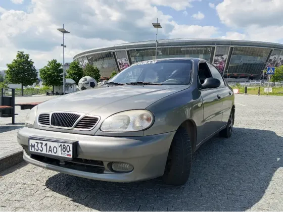 Ланос Донецк