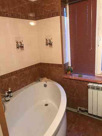 Продам дом 100 м2 с кап ремонтом Текстильщик рядом ул Леси Украинки, гараж, беседка, вольер,8 сот Донецк