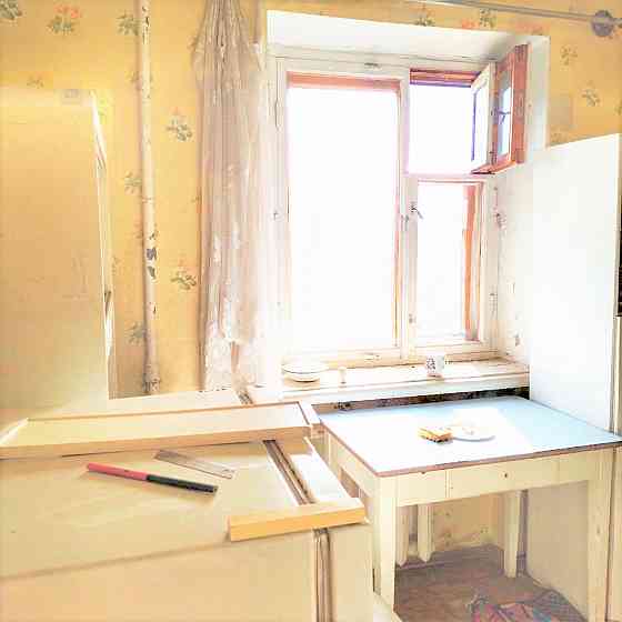 2-х комн. требует ремонта, пр. Гурова. Донецк