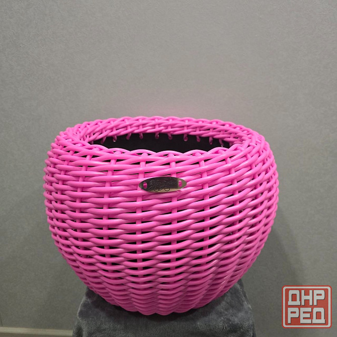 Кашпо и бельевые корзины из ротанга Донецк - изображение 1