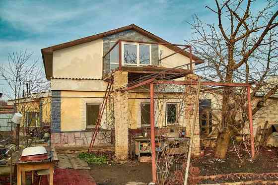 дом 2 уровня 160 м2, пл.Свободы Донецк