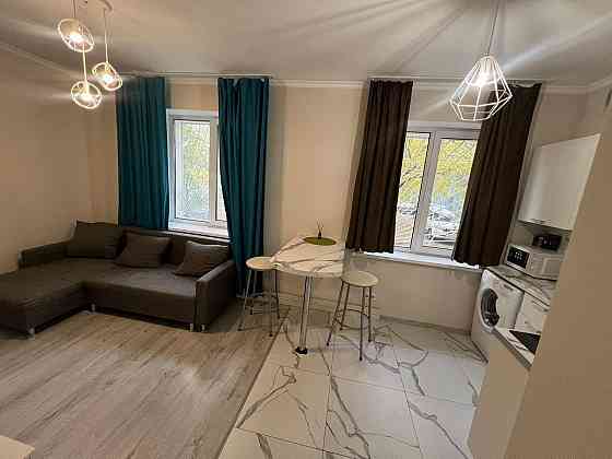 Ворошиловский район, Гастроном Москва, Площадь Ленина Донецк