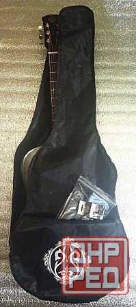 Черная Акустическая гитара MuzLife + комплект Донецк - изображение 1