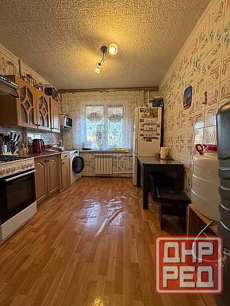 Продается трехкомнатная квартира в Центральном районе Мариуполь - изображение 1