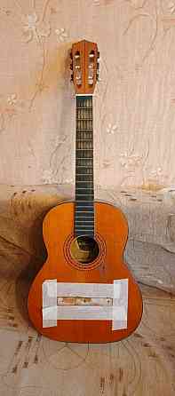 Продаю гитары под ремонт Донецк