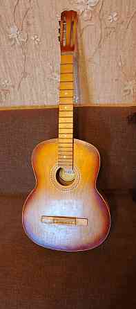 Продаю гитару под ремонт Донецк