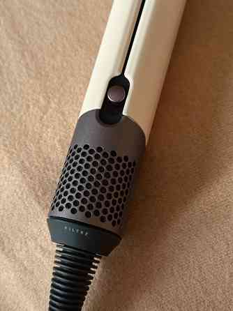 Выпрямитель для волос Dyson airstrait Донецк