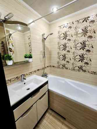 Продается 4 комнатная квартира Донецк Кировский район ,ориентир Текстильщик, (ул.Пинтера ) Донецк