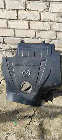 Крышка двигателя декоратинвая ( контракт) Мазда СХ7 Донецк