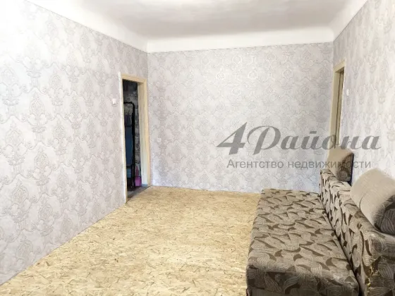 Продам 2х-комн п.Юбилейный Луганск