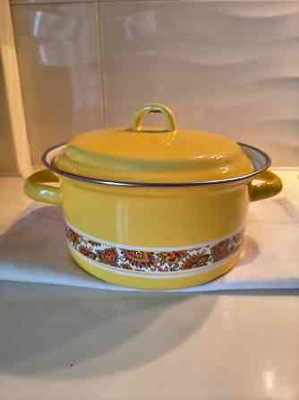 Кастрюля эмалированная новая. Цена снижена Донецк