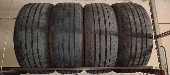Продам шины R 18 255/55 Донецк