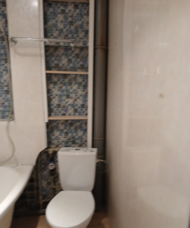 2-х ком. квартира в Куйбышевском р-не, ул. Сомова Азотный Донецк